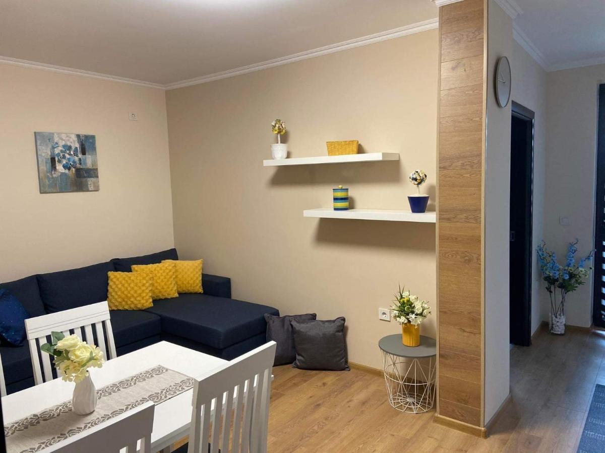 וליקו טורנובו Flowers Garden Apartment מראה חיצוני תמונה
